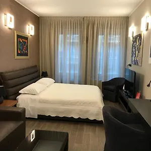 Apartment Station 