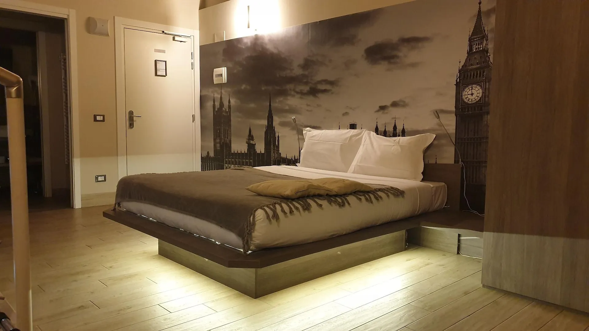Hotel Seven Rooms ميلان