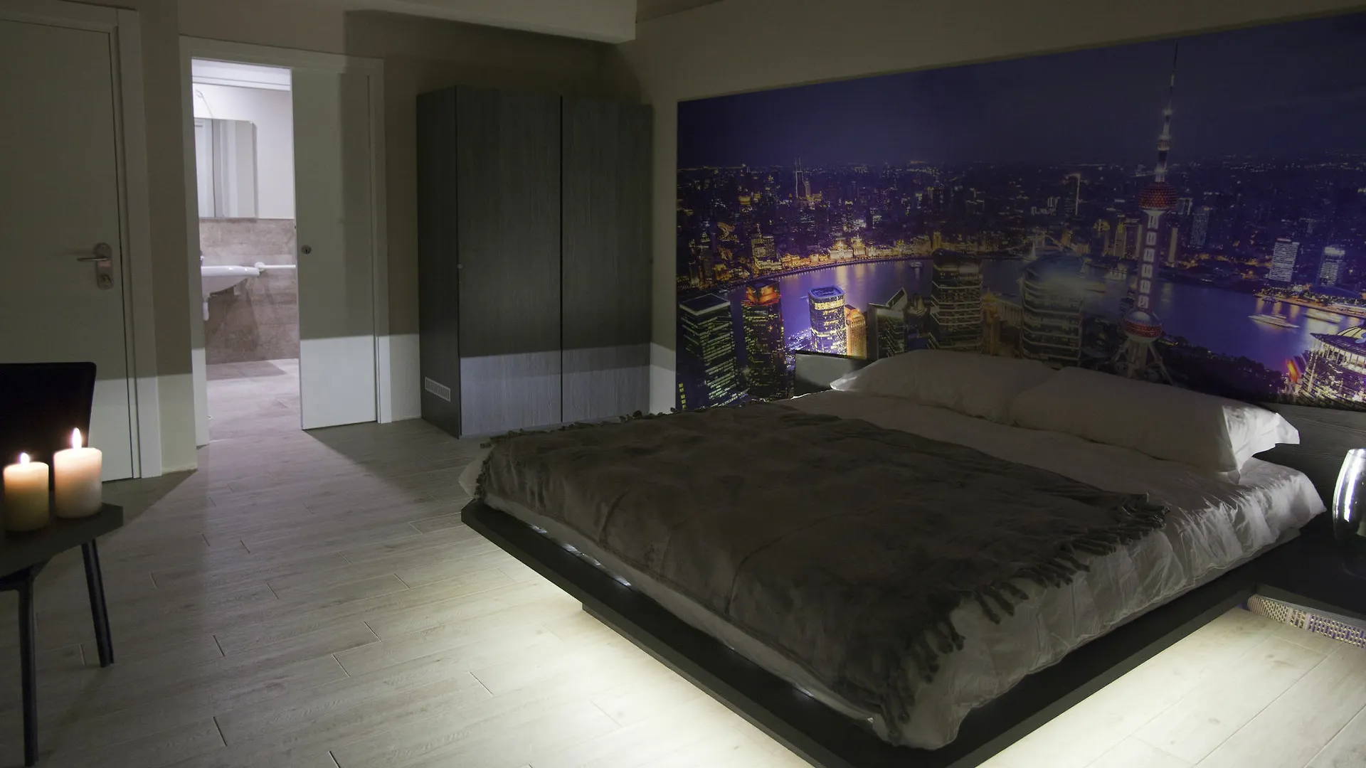 Hotel Seven Rooms ميلان 2*,  إيطاليا