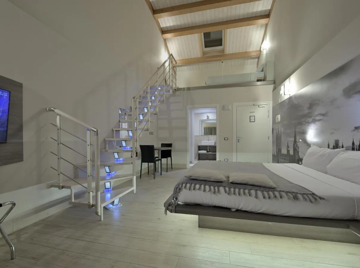 Hotel Seven Rooms ميلان